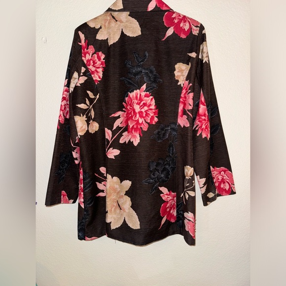VINTAGE FLORAL COAT - Picture 2 of 2